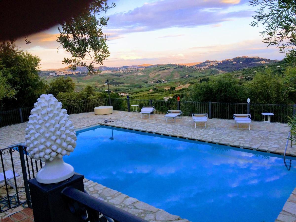 Vila Agriturismo Roba Degli Ulivi Agrigento Exteriér fotografie