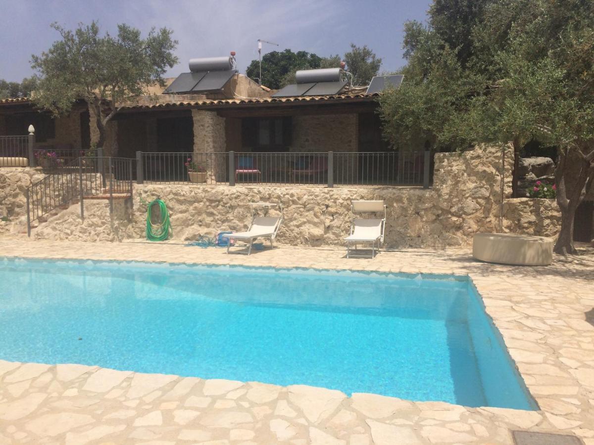 Vila Agriturismo Roba Degli Ulivi Agrigento Exteriér fotografie